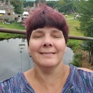 Meet your Posher, Debbie